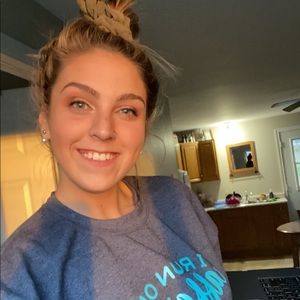 Meet your Posher, Emma